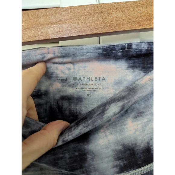 Athleta elation ice dye 7/8 tight XS - Picture 3 of 5